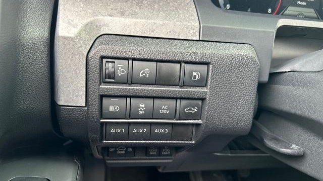 2024 Toyota Tacoma Trailhunter HV