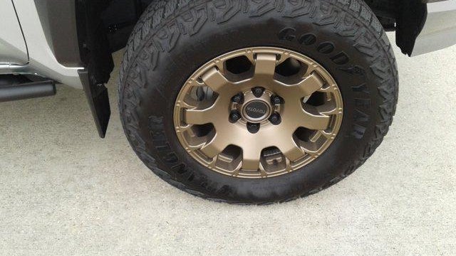 2024 Toyota Tacoma Trailhunter HV