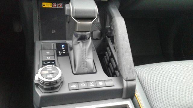 2024 Toyota Tacoma Trailhunter HV