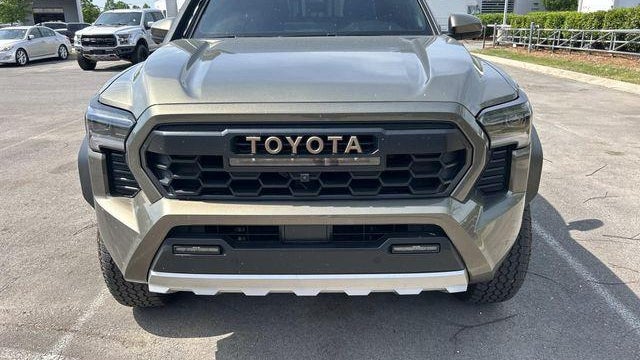 2024 Toyota Tacoma Trailhunter HV