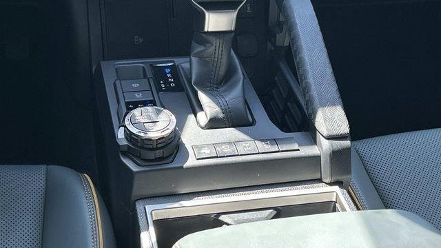 2024 Toyota Tacoma Trailhunter HV