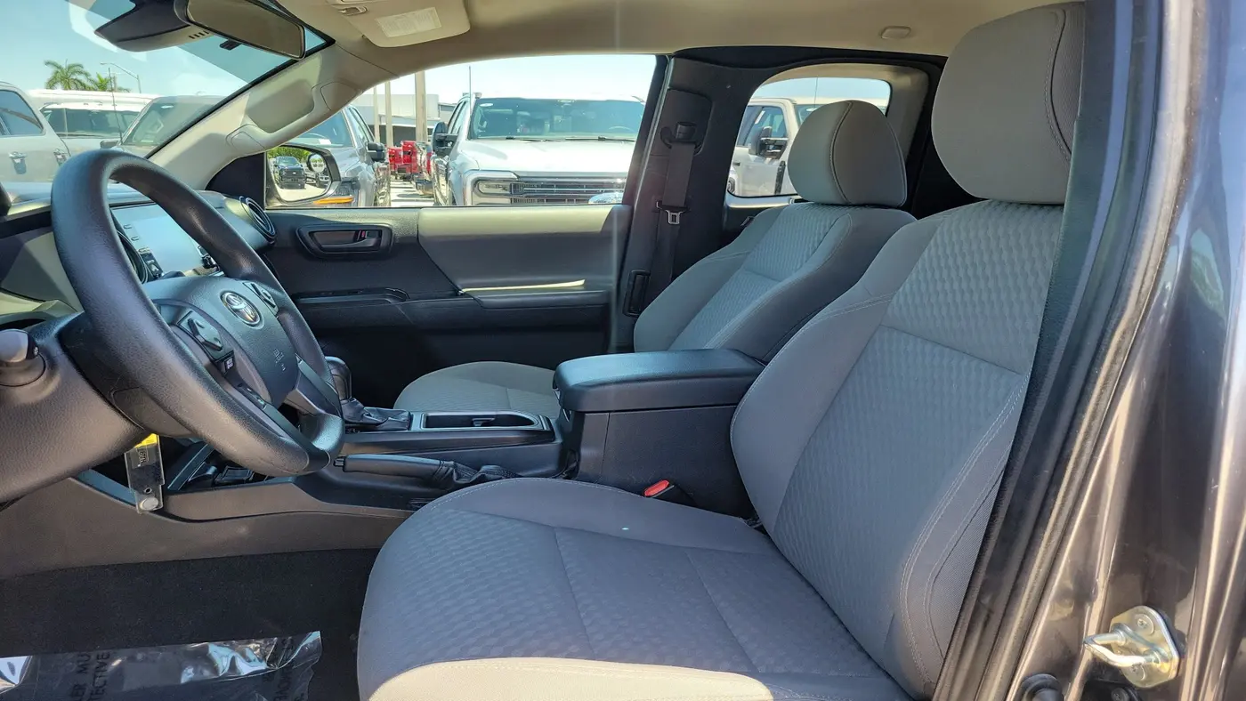 2020 Toyota Tacoma SR5