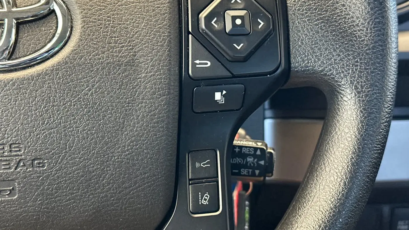 2022 Toyota Tacoma SR