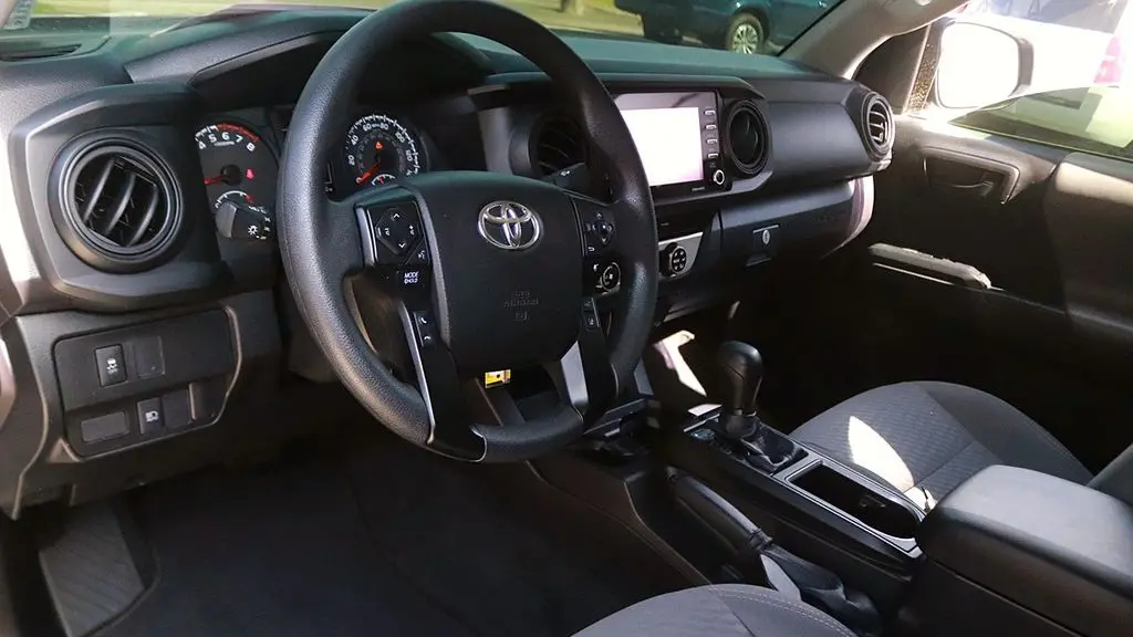 2022 Toyota Tacoma SR5
