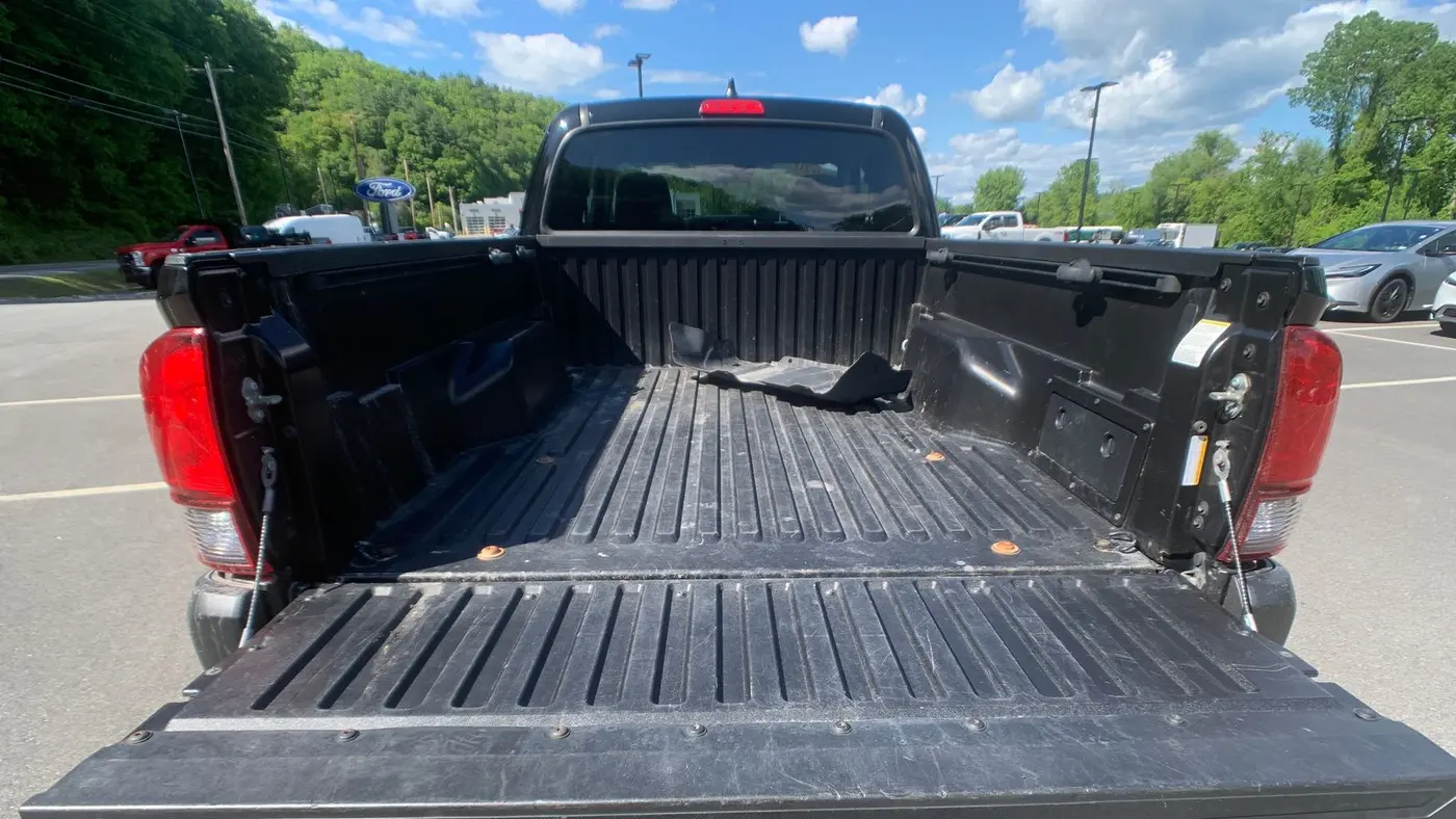 2020 Toyota Tacoma SR5