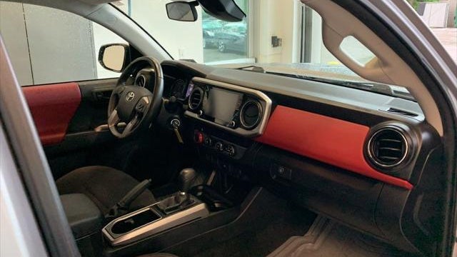 2020 Toyota Tacoma SR5