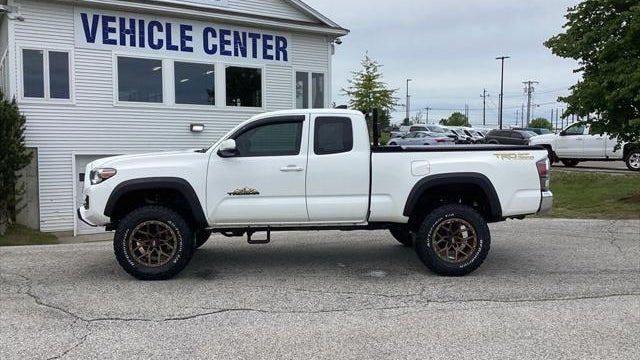 2022 Toyota Tacoma TRD Off-Road