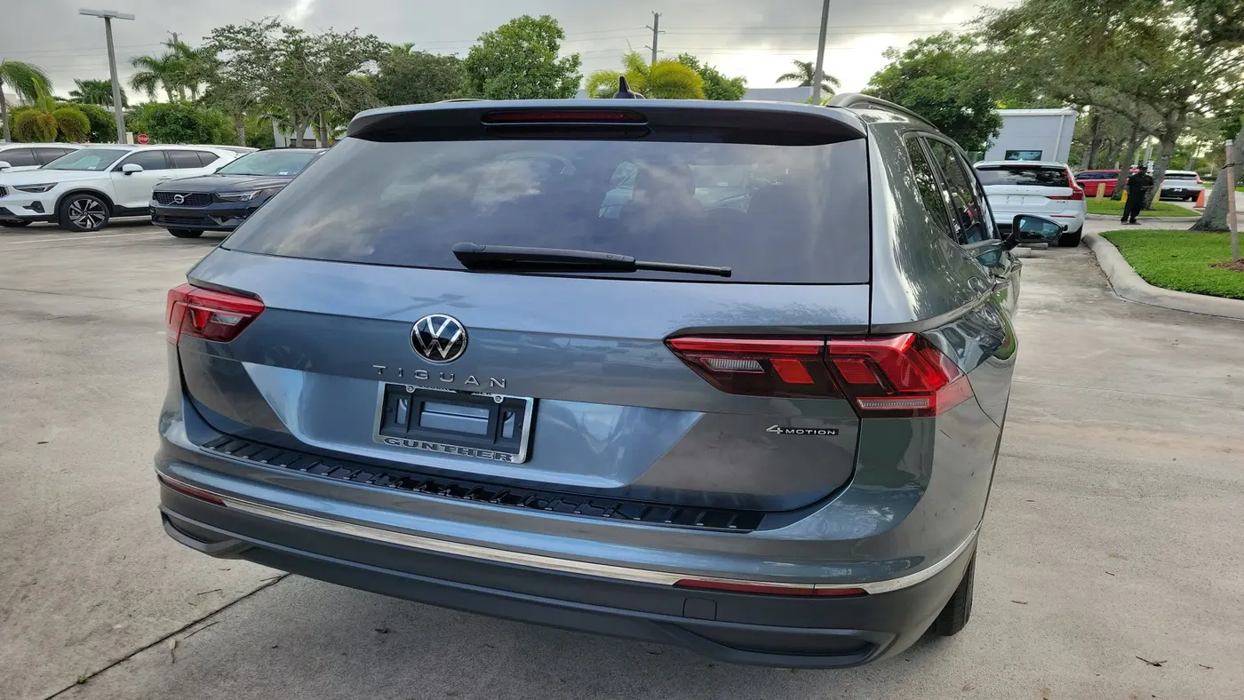 2022 Volkswagen Tiguan S 4Motion
