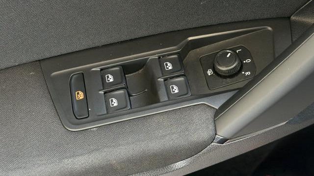 2019 Volkswagen Tiguan S 4Motion