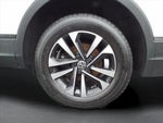 2022 Tiguan Thumbnail 9