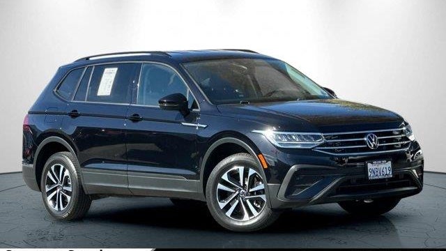 Preowned 2022 Volkswagen Tiguan S 4Motion for Sale
