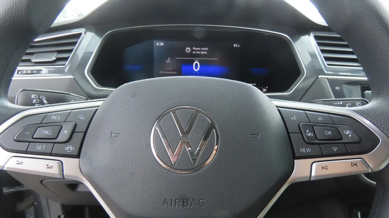 2022 Volkswagen Tiguan S