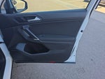 2018 Tiguan Thumbnail 16