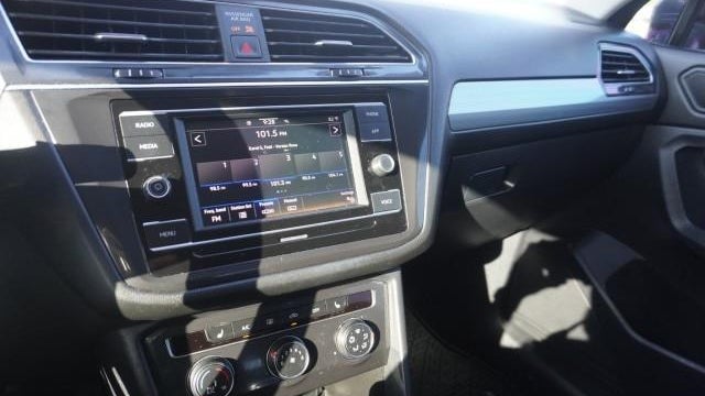 2022 Volkswagen Tiguan S