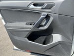 2021 Tiguan Thumbnail 30
