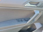 2019 Tiguan Thumbnail 12