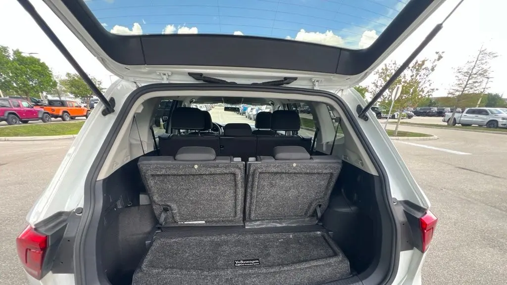 2022 Volkswagen Tiguan S