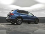 2018 Tiguan Thumbnail 38