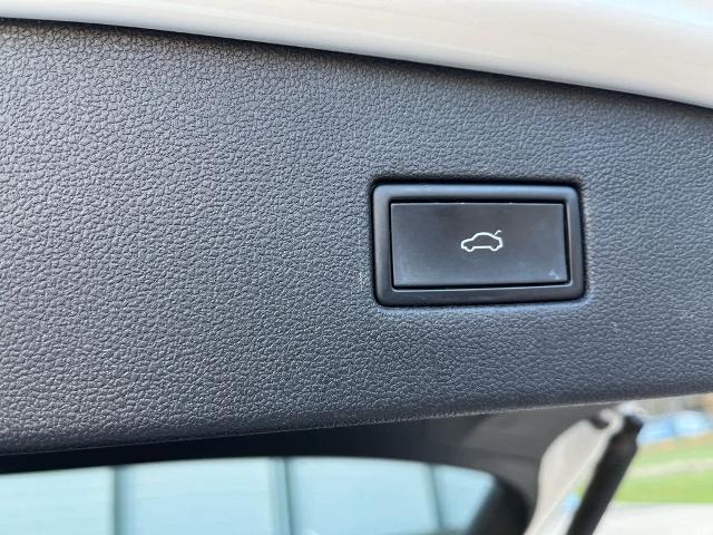 2021 Volkswagen Tiguan - $15,979