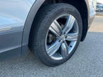 2021 Tiguan Thumbnail 15