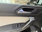 2021 Tiguan Thumbnail 29