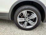 2020 Tiguan Thumbnail 9