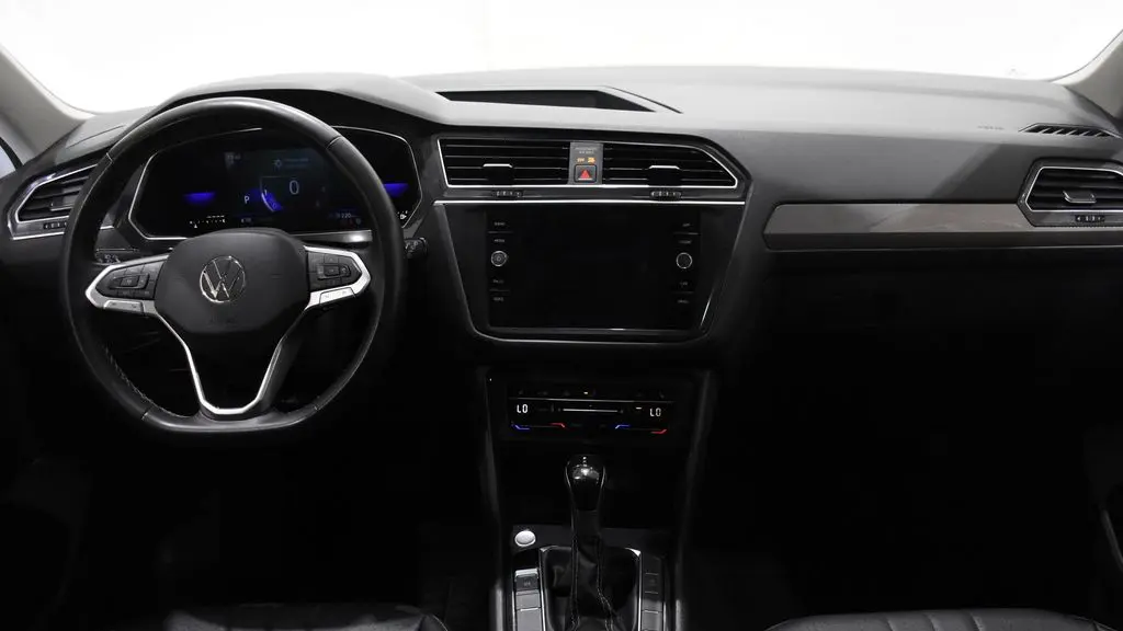 2022 Volkswagen Tiguan SE 4Motion