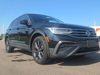 Photo of a 2022 Volkswagen Tiguan AWD SE 4motion 4DR SUV for sale