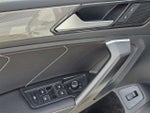 2024 Tiguan Thumbnail 12