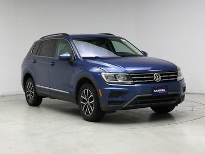 Photo of a 2018 Volkswagen Tiguan AWD 2.0T SE 4motion 4DR SUV for sale