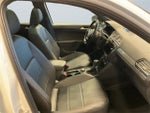 2019 Tiguan Thumbnail 15