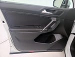 2020 Tiguan Thumbnail 12
