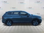 2020 Tiguan Thumbnail 4