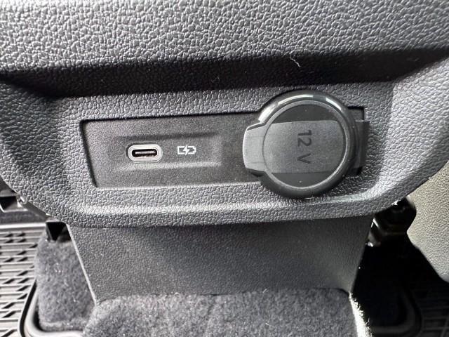 2021 Volkswagen Tiguan - $20,952