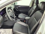 2021 Tiguan Thumbnail 19