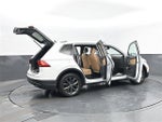 2022 Tiguan Thumbnail 28