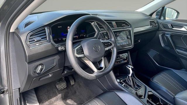 2023 Volkswagen Tiguan SE 4Motion