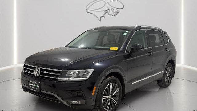 Preowned 2018 Volkswagen Tiguan 2.0T SE 4Motion for Sale