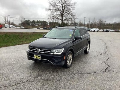 Photo of a 2018 Volkswagen Tiguan AWD 2.0T SE 4motion 4DR SUV for sale