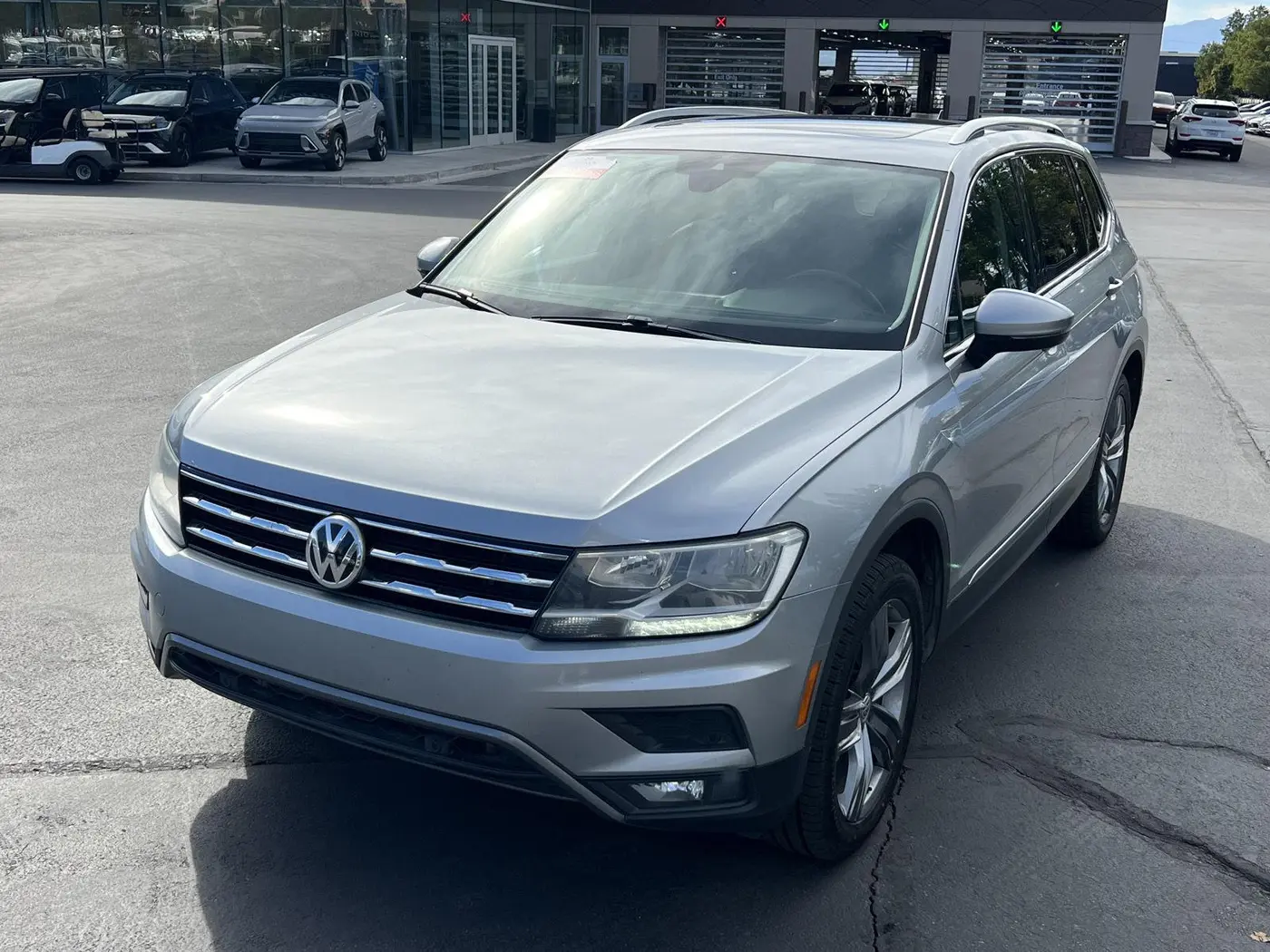 2020 Volkswagen Tiguan - $13,799
