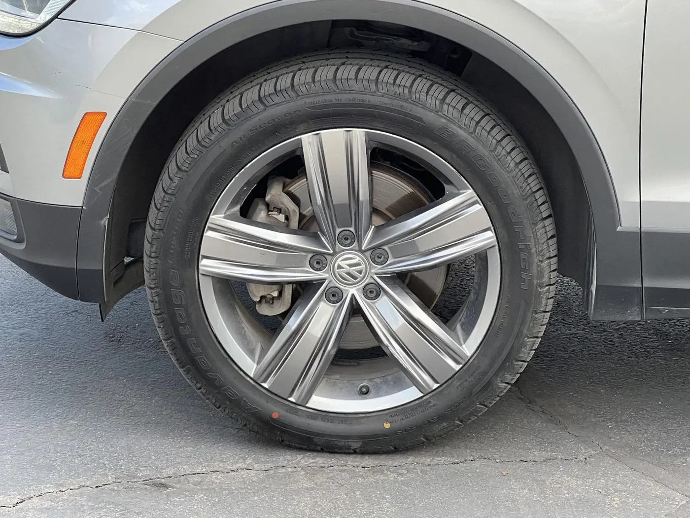 2020 Volkswagen Tiguan - $13,799