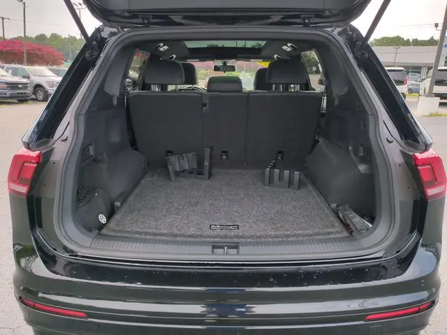 2020 Volkswagen Tiguan - $18,565