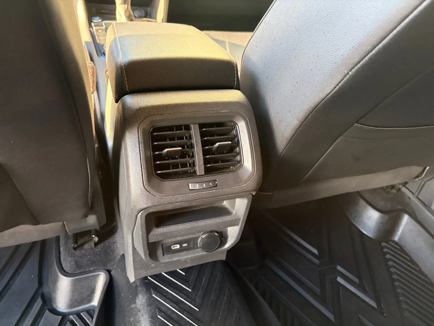 2021 Volkswagen Tiguan - $15,709