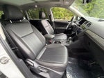 2022 Tiguan Thumbnail 9