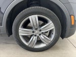 2021 Tiguan Thumbnail 8
