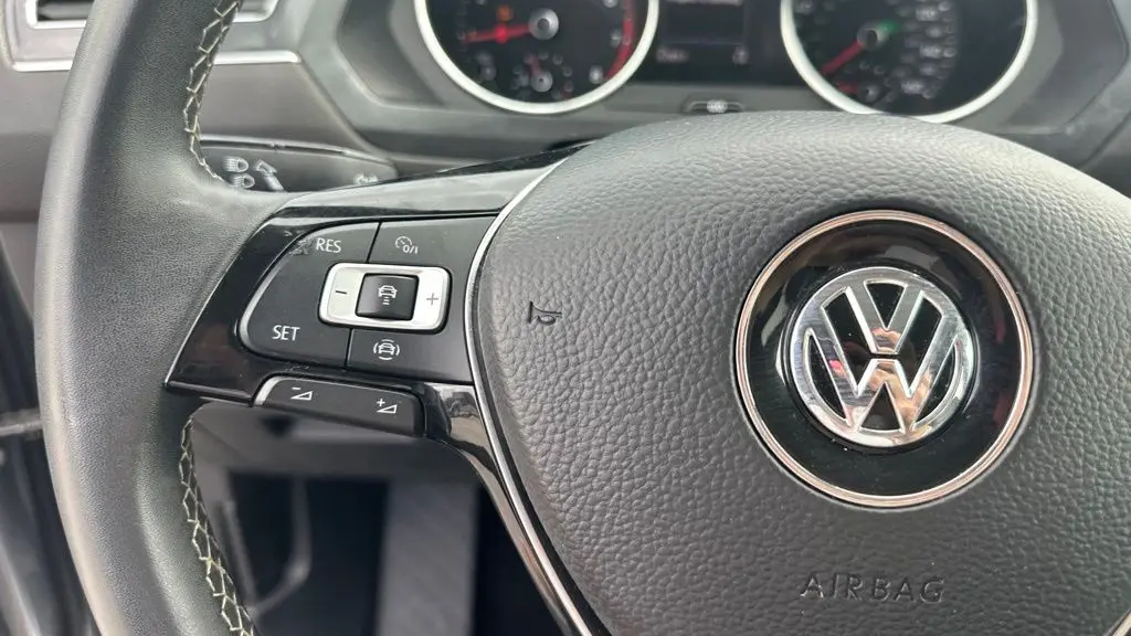 2021 Volkswagen Tiguan SE 4Motion