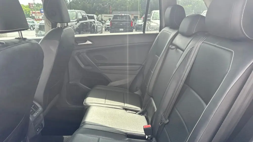 2021 Volkswagen Tiguan SE 4Motion