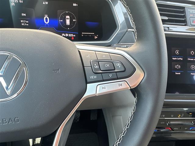 2022 Volkswagen Tiguan - $19,498