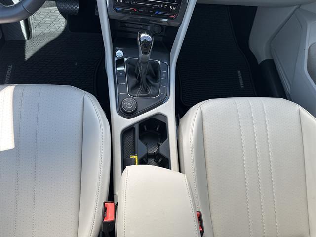 2022 Volkswagen Tiguan - $19,498