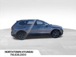 2022 Tiguan Thumbnail 2